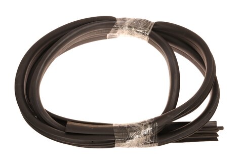 Těsnění levých/pravých předních dveří - 808327553R