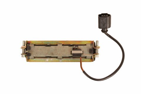 Spínač otevírání pátých dveří combi - 3B9827566D