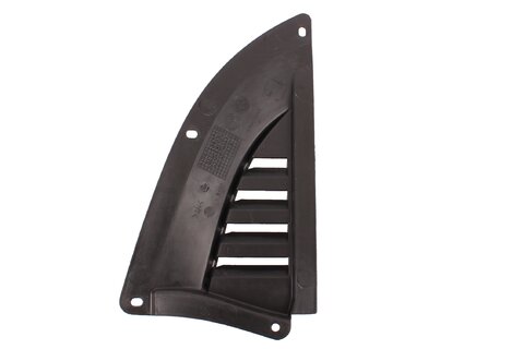 Levý přední plastový podběh přední část s průduchy