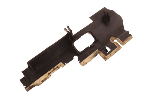 Pravý plastový kryt chladiče 214990008R