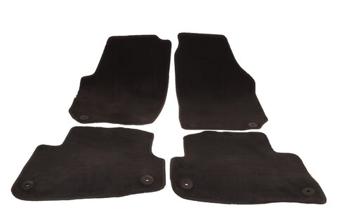 Koberce látkové sada 5J1863011J