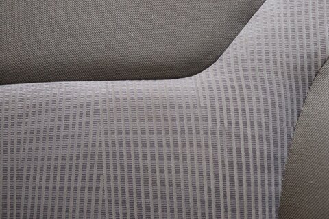 Dvousedák přední modrošedá