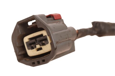 Konektor zadního elektrického brzdového třmenu L/P