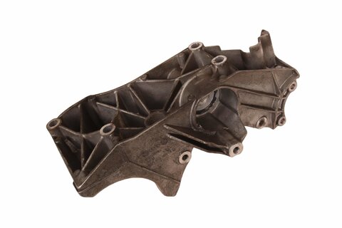 Držák čerpadla 032145167N