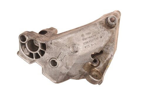 Pravá vzpěra motoru 038199207 AG/N