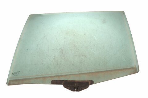 Levé sklo zadních dveří (tmavě zelené, bezpečnostní)