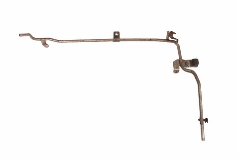 Vodní trubka 06J121075B