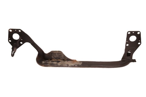 Příčná trubka chladiče mezi intercoolery 3B0199521S