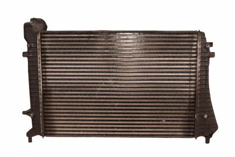 Chladič nasávaného vzduchu - intercooler 3C0145803 F/D