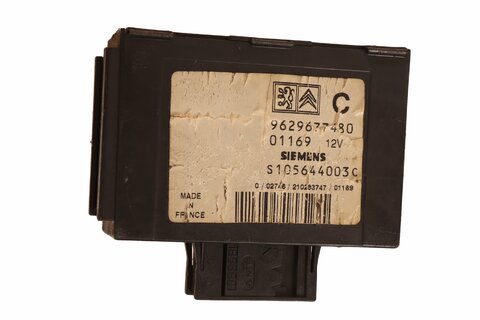 Jednotka centrálního zamykání 9629677480