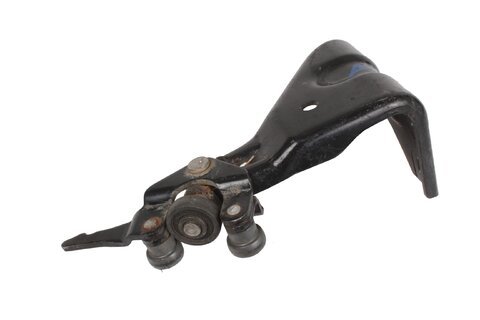 Pojezd bočních dveří spodní pravý