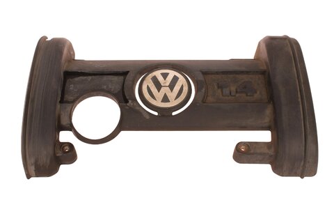 Kryt motoru 1.4 16V 036103925CE