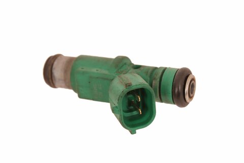 Vstřikovací tryska 1984G0