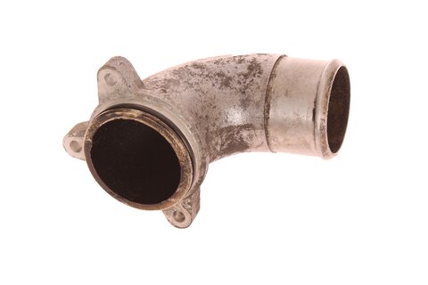 Hrdlo škrtící klapky