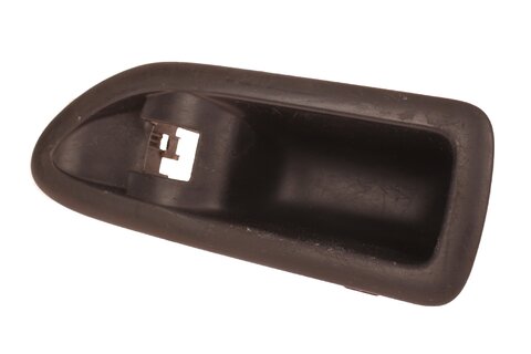 Madlo zadních pravých dveří