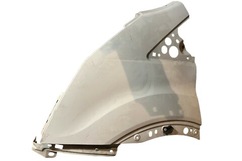 Blatník přední levý PBK31-V16006-AL