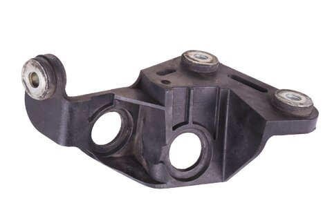 Držák lanovodů řazení na převodovce 5Q0711789A