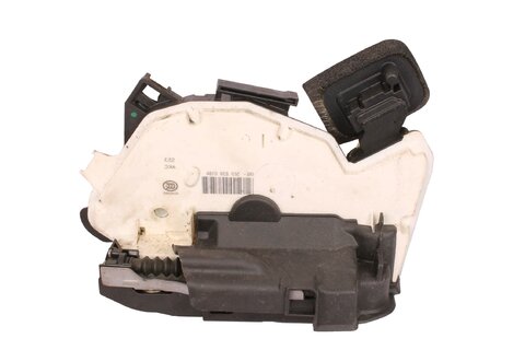 Zámek dveří levý zadní