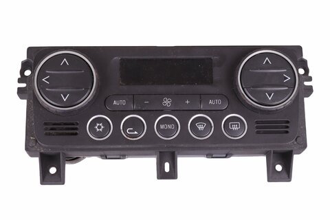 Panel ovládání topení (automatická klimatizace) 1560547840