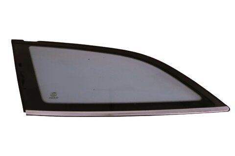 Sklo boční kufr levé modré kombi (chromová lišta) -2010 7S71-N297B01-DG