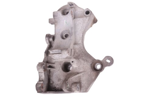 Držák alternátoru - 8200849813