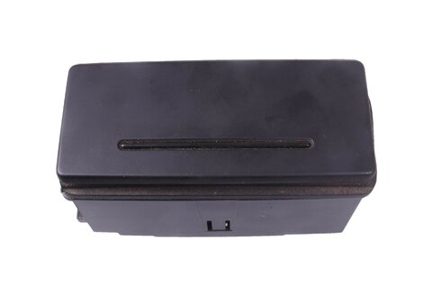 Popelník zadní levý 4B0857405B6PS