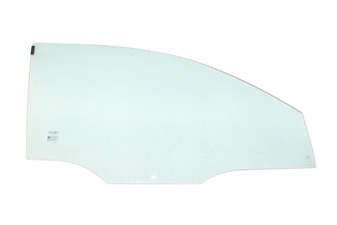 Boční okno přední pravé P