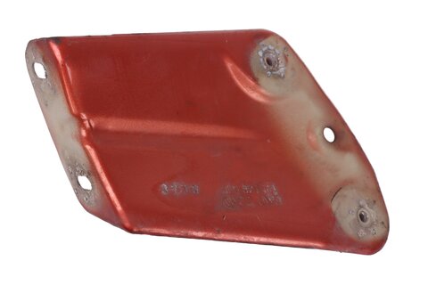 Držák blatníku horní levý 5L0821141