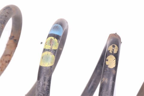 Pružina zadní nápravy 1K0511115BS (1x Mod 2x Žlu)