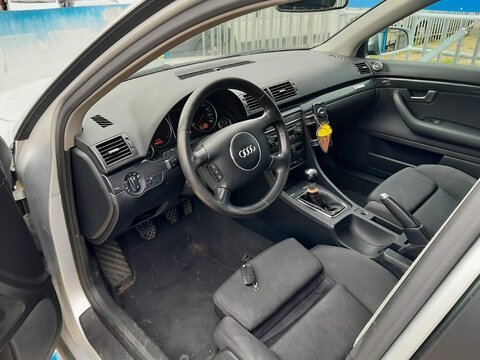 Audi A4 2.5TDi 120kW