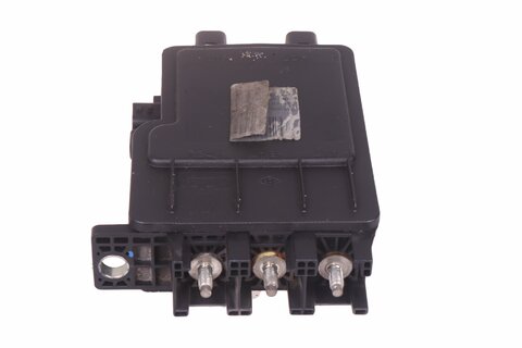 Regulátor napětí baterie 243800014R