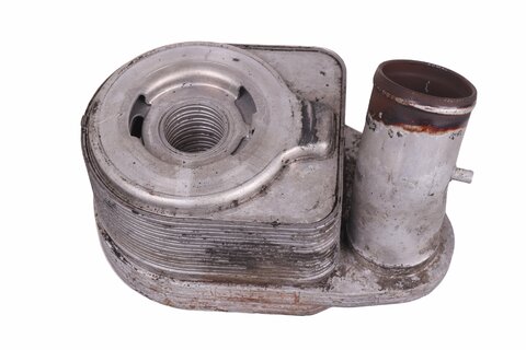 Olejový chladič 2011- 504375378