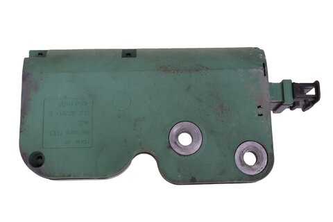 Západka zámku pátých dveří 7E0827511A