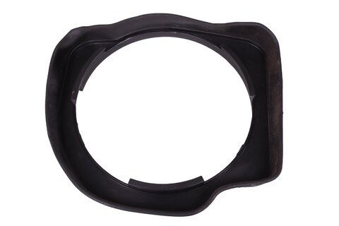 Uchycení reproduktoru pravé přední 7L6035218