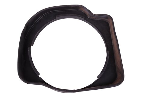 Uchycení reproduktoru levé přední 7L6035217