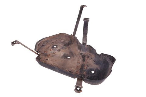 Spodní ochranný kryt nádrže pravý 7L0201974A