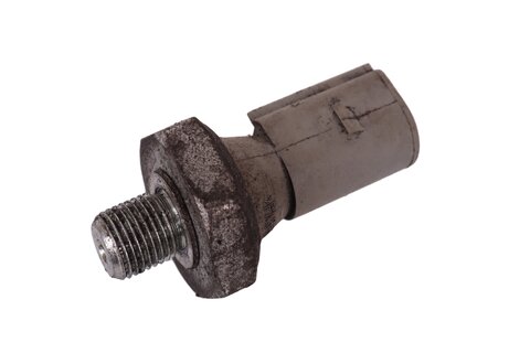 Tlakový spínač oleje 038919081M