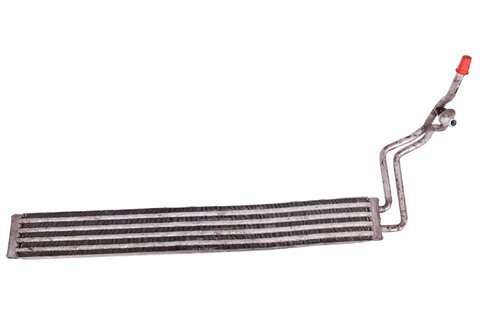 Chladič oleje servořízení 7L8422885A