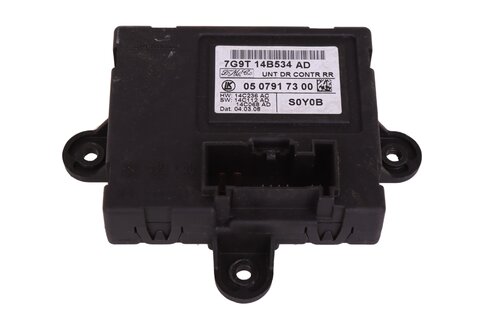 Řídící jednotka dveří zadní L=P 7G9T-14B534-AD