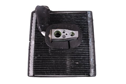 Výparník klimatizace 5Q1820102