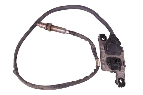 Nox senzor  04L907807S