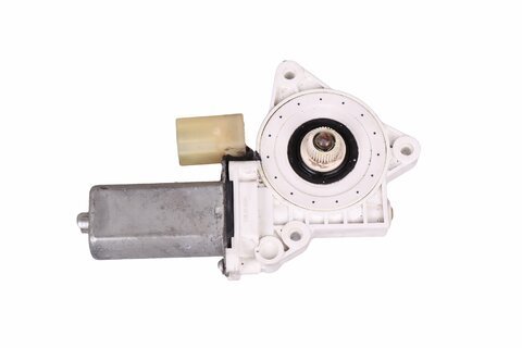 Motorek levé přední stahovačky (hatchback) 3dv. 67627286141