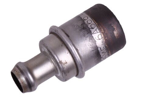 Ventil odvětrání klikové skříně 96MF-6A666-EB