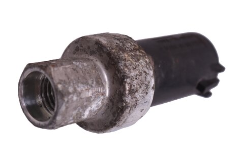 Tlakový spínač klimatizace -02/2009 6F93-19D594-AA 4673935 F6CF-19D594-CB