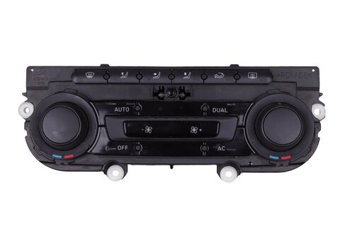 Panel ovládání automatické klimatizace 5P0907044P