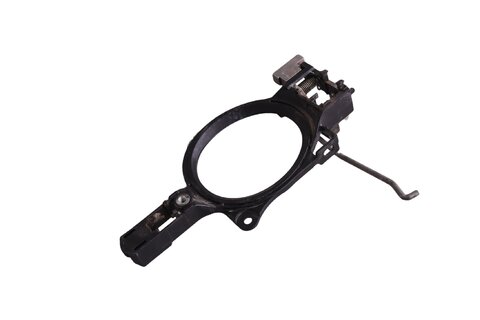 Držák madla pro otvírání dveří zadní levá 910974