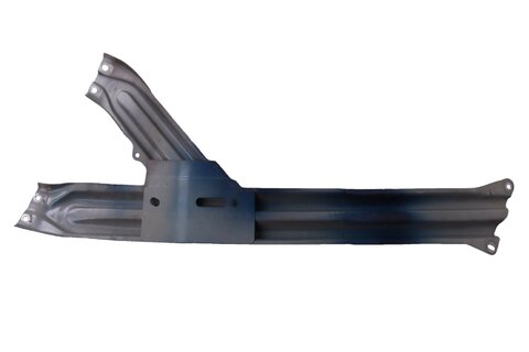 Výztuha dveří levá přední - 1K5831505B