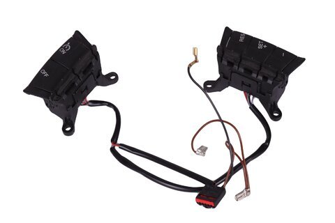 Multifunkce volantu 3M5T-9E740-AD