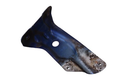 Držák blatníku pravý 1K6821136