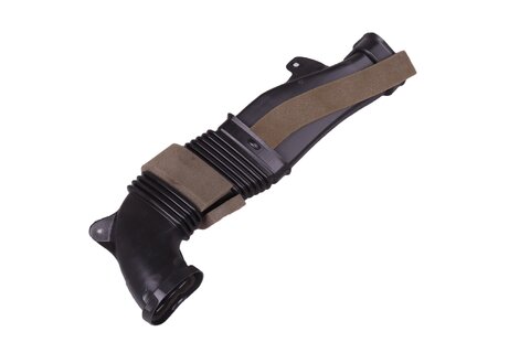 Potrubí větracího výstupu vlevo 823189